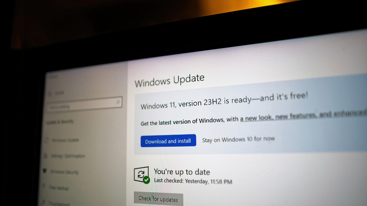 Zorla değil, mecburi: Microsoft, Windows 11 için düğmeye bastı