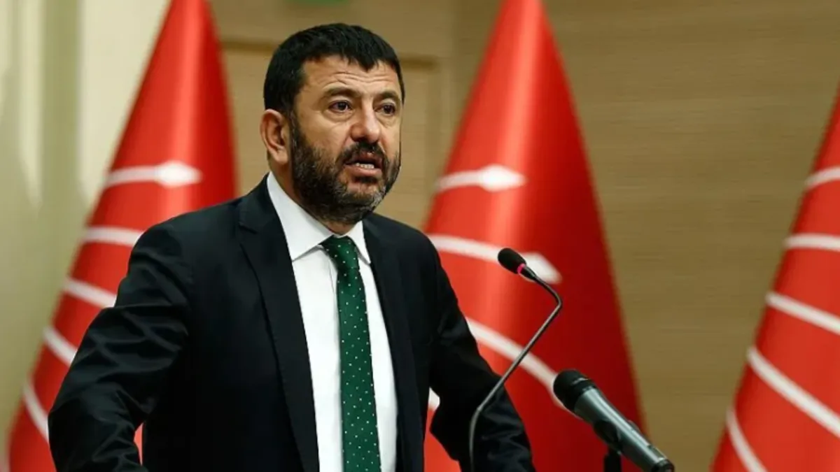 Son Dakika | CHP’li Veli Ağbaba’nın yeğeni Ahmet Can Ağbaba ve Çankaya Belediye Başkanı Hüseyin Can Güner’in özel kalem müdürü gözaltına alındı